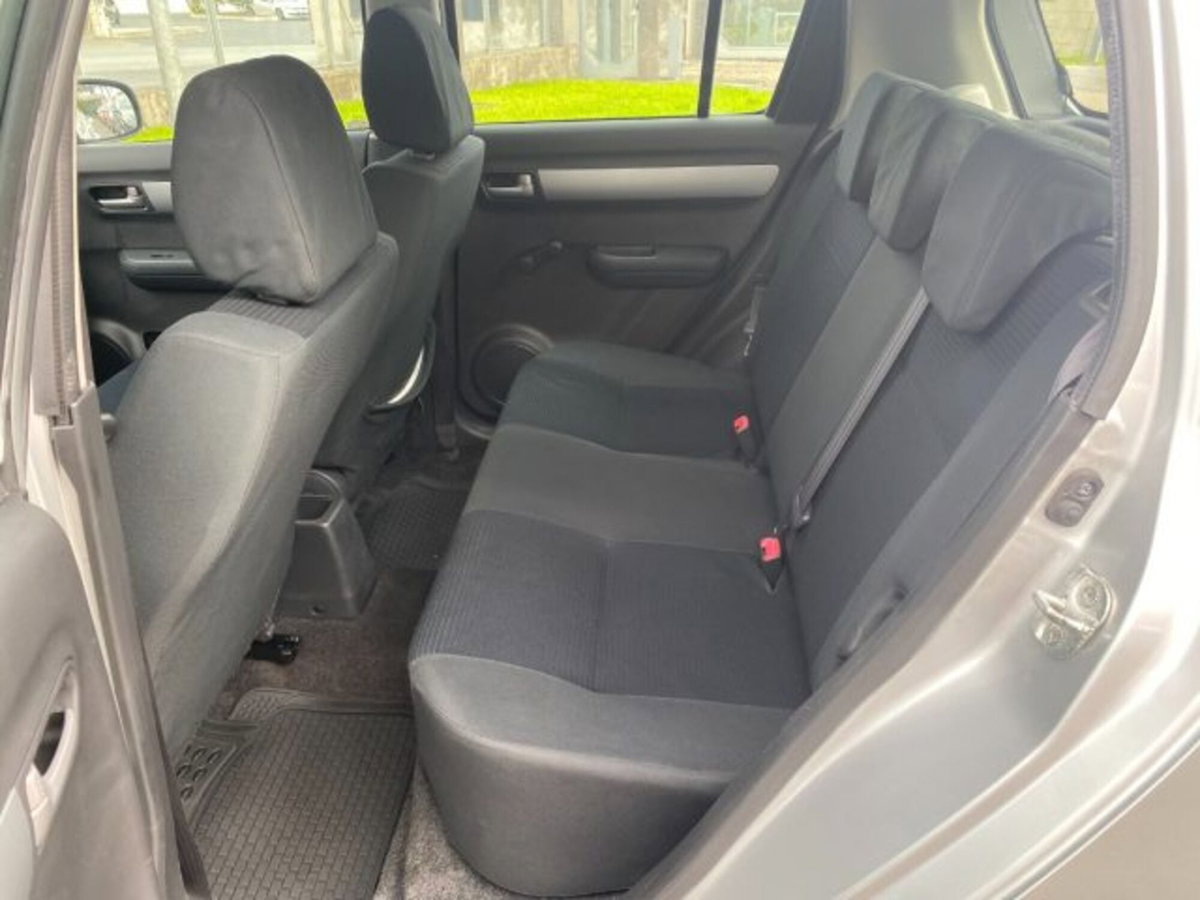 Suzuki Swift 1.3 DDiS 75CV 5p. GL (10)