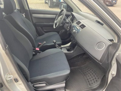 Suzuki Swift 1.3 DDiS 75CV 5p. GL (8)