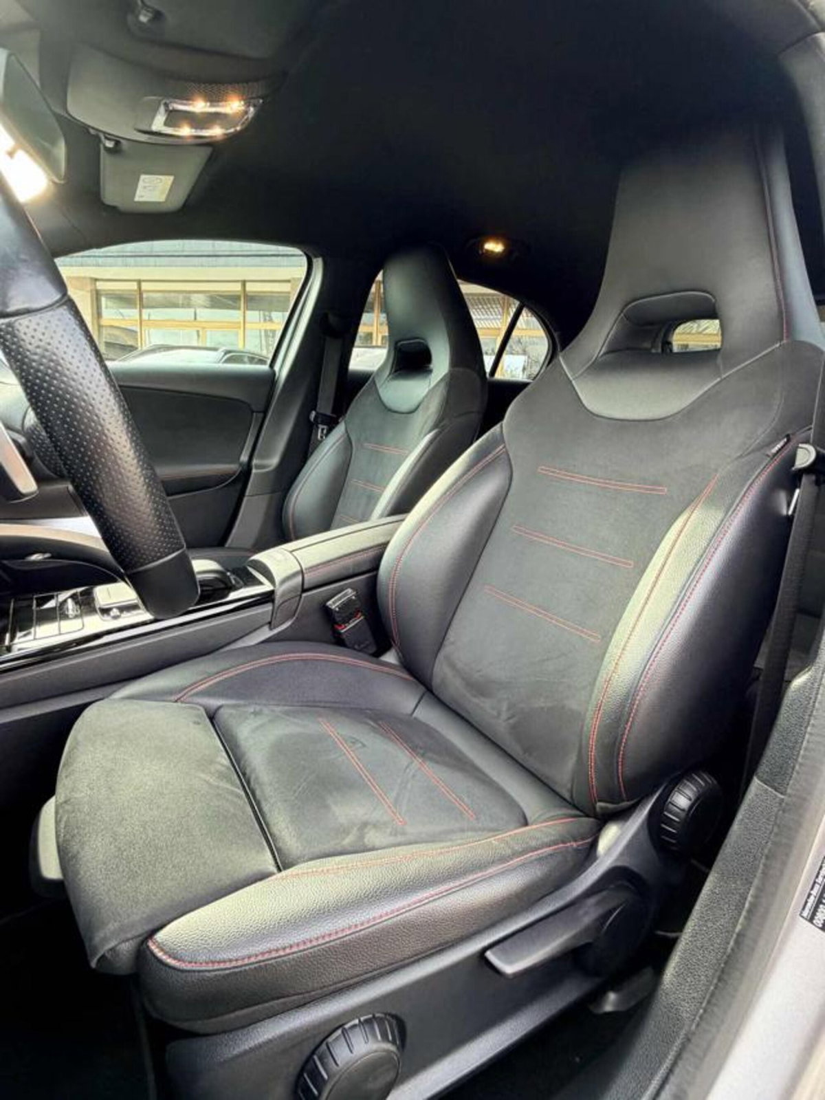 Mercedes-Benz Classe A Sedan 200 Automatic 4p. Premium (8)