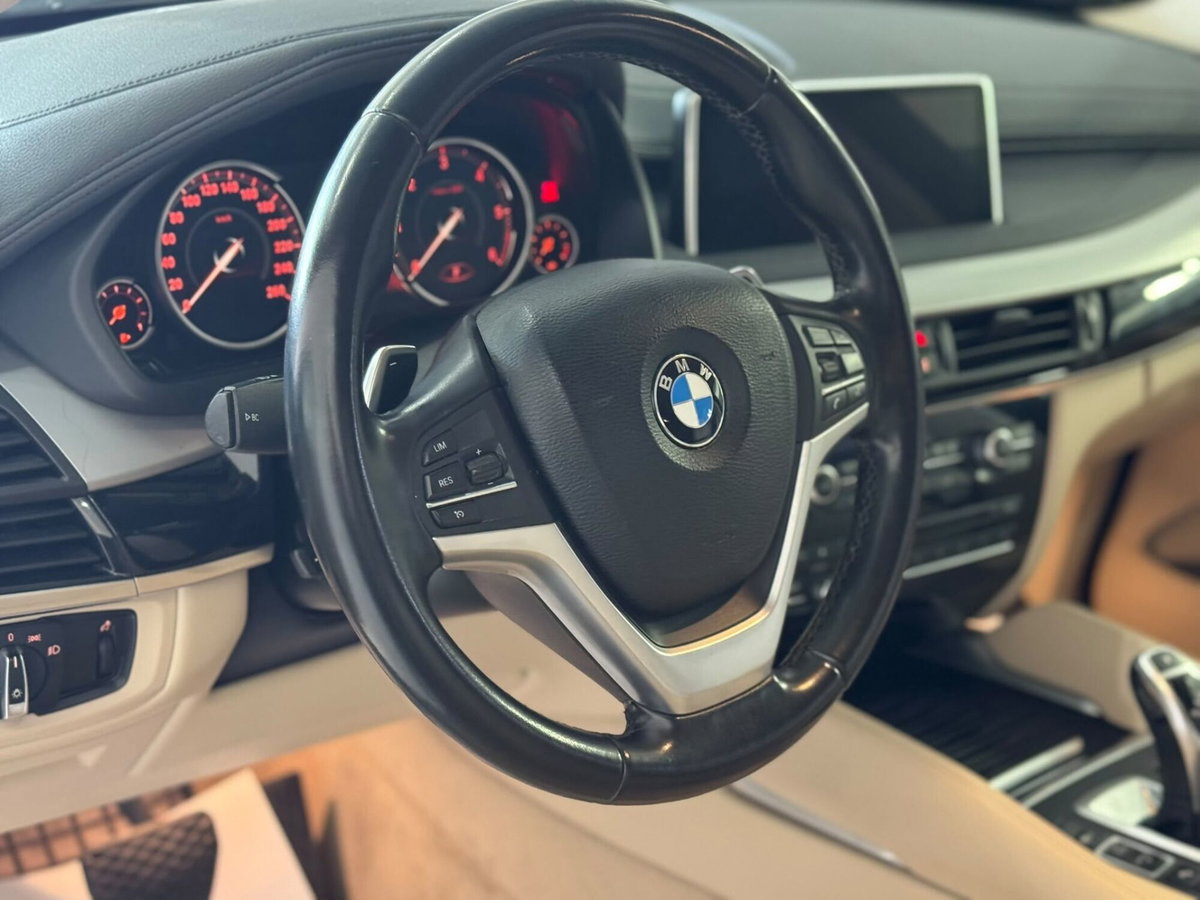 BMW X6 xDrive30d 258CV (9)