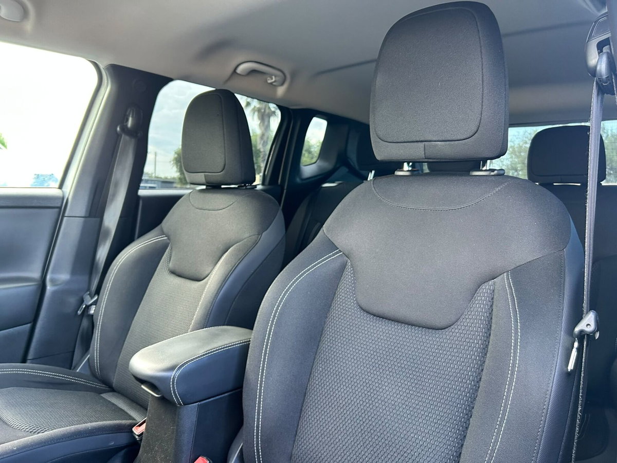 Jeep Renegade 2.0 Mjt 140CV 4WD Active Drive Low Limited (14)