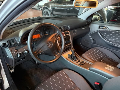 Mercedes-Benz Classe C Coupé 230 Kompressor cat Sportcoupé Evo (6)