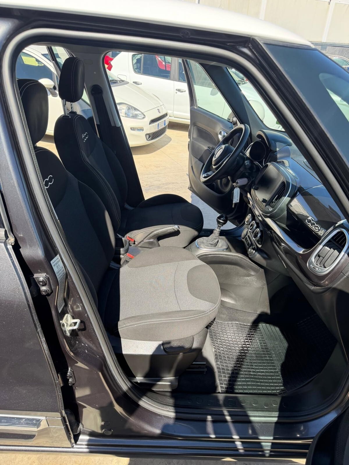 Fiat 500L 1.4 T-Jet 120 CV GPL Lounge (14)