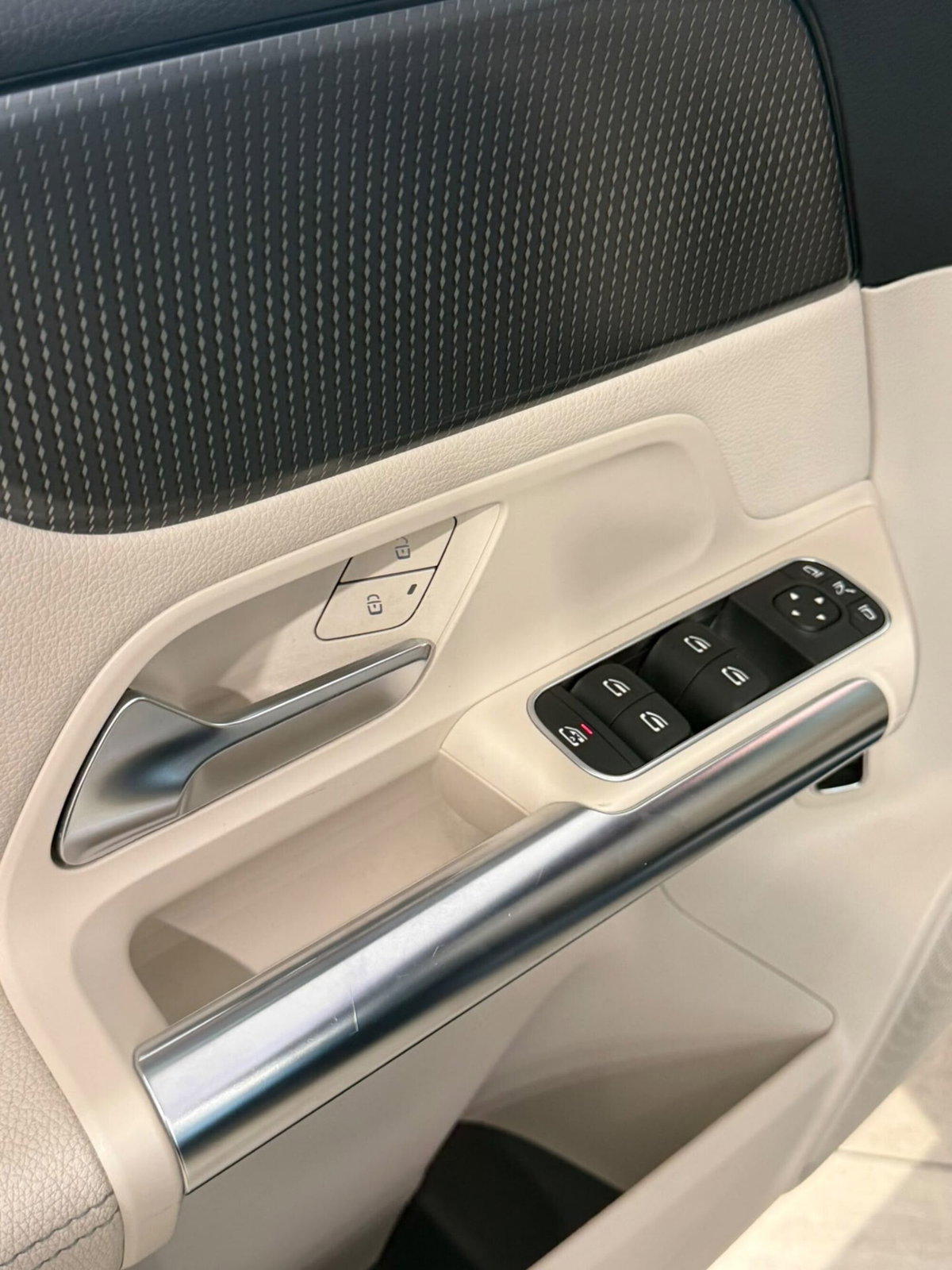 Mercedes-Benz Classe B 180 d Automatic Sport Plus (13)