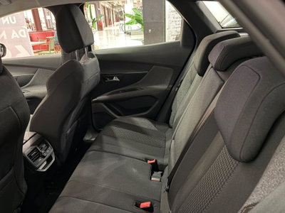 Peugeot 3008 BlueHDi 130 S&S EAT8 Allure Pack (8)