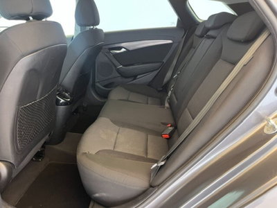 Hyundai i40 Station Wagon 1.7 CRDi 141 CV Comfort (10)