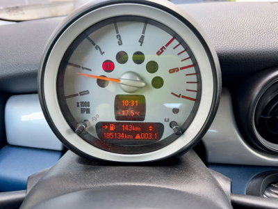 MINI Mini 1.6 16V Cooper D Chili (13)