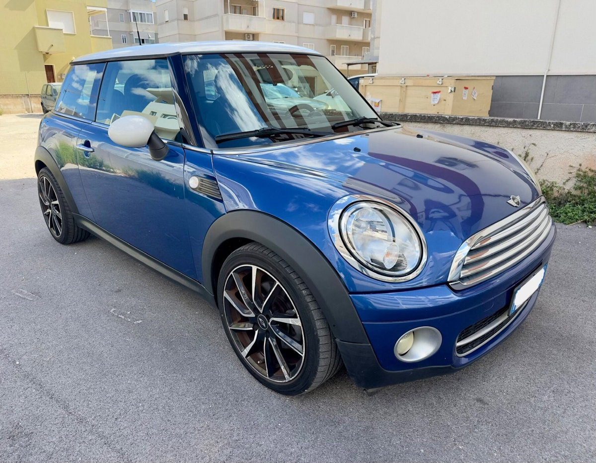 MINI Mini 1.6 16V Cooper D Chili (2)