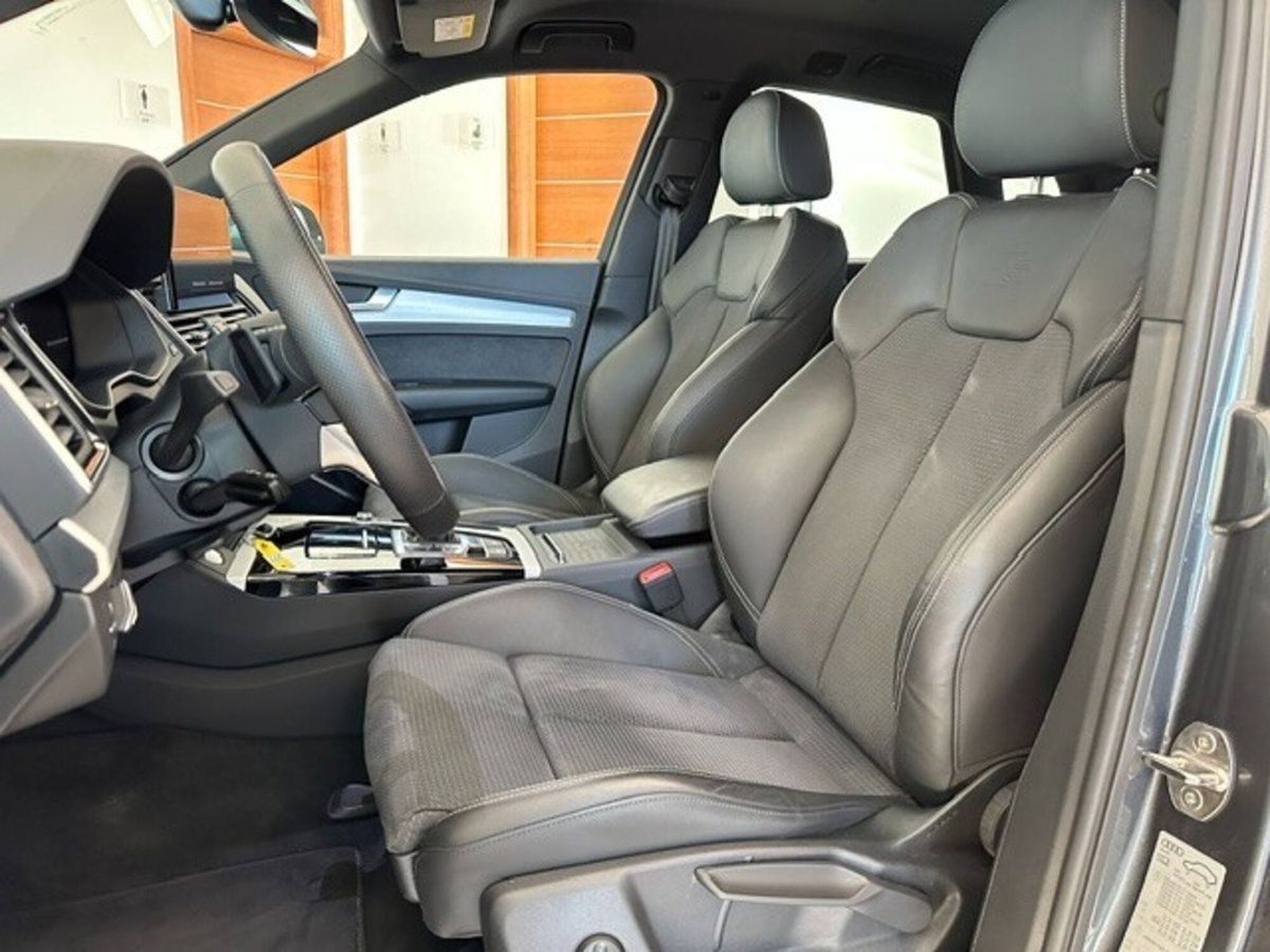 Audi Q5 40 TDI 204 CV quattro S tronic Business (12)