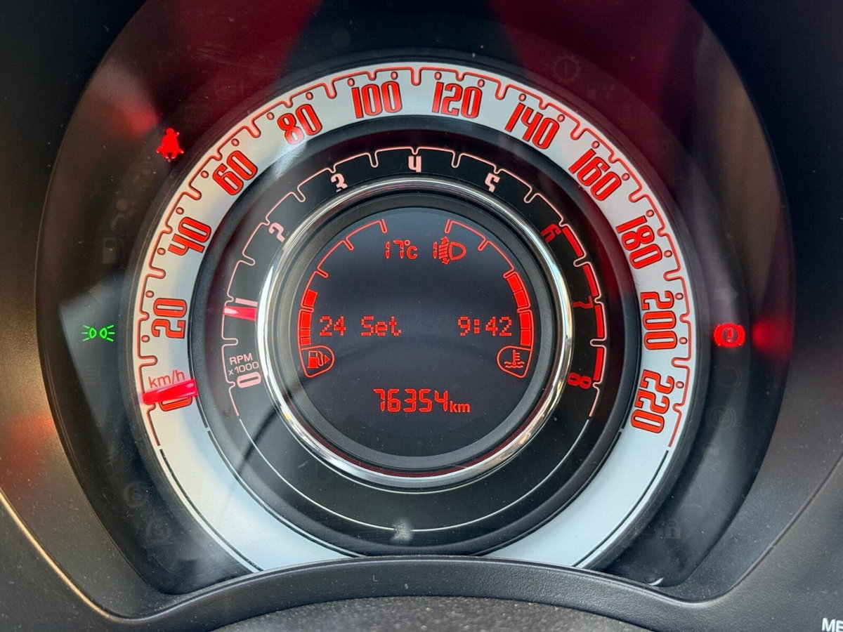 Fiat 500 1.2 Lounge (8)