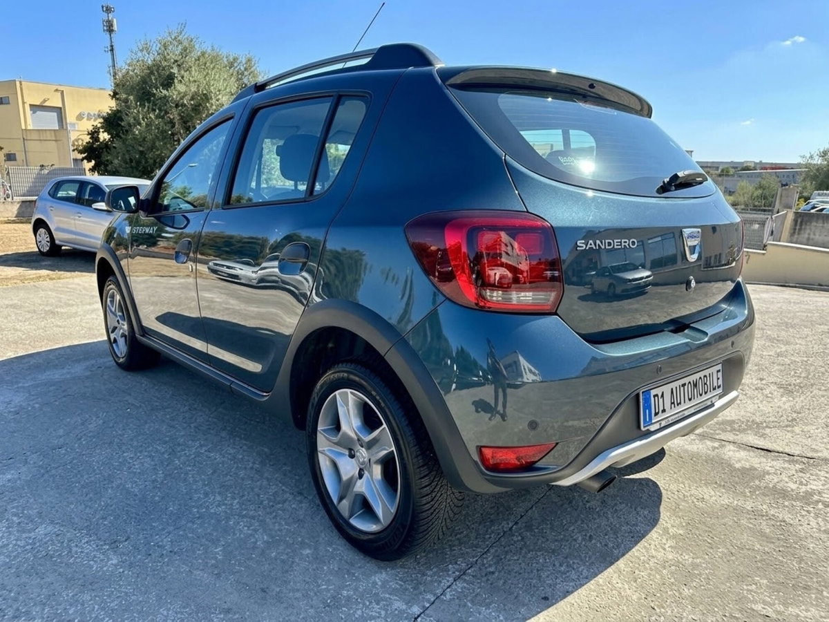 Dacia Sandero 1.5 Blue dCi 8V 95CV Start&Stop Serie Speciale Wow (5)