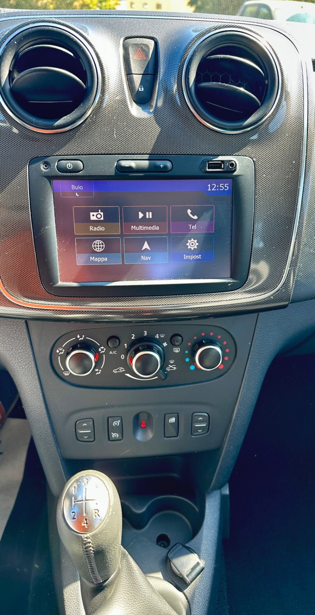 Dacia Sandero 1.5 Blue dCi 8V 95CV Start&Stop Serie Speciale Wow (7)