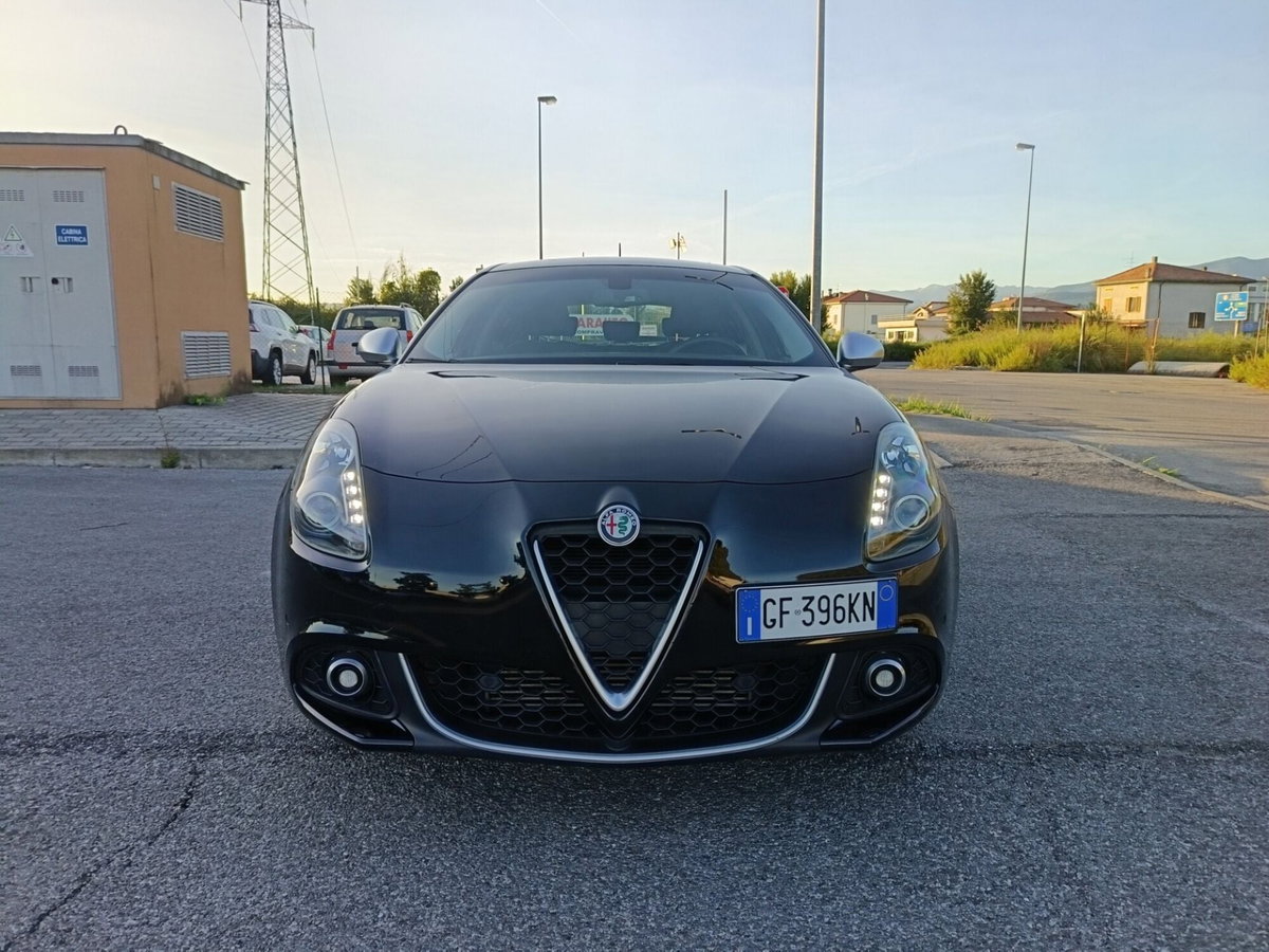Alfa Romeo Giulietta 1.6 JTDm Ti 120cv (2)