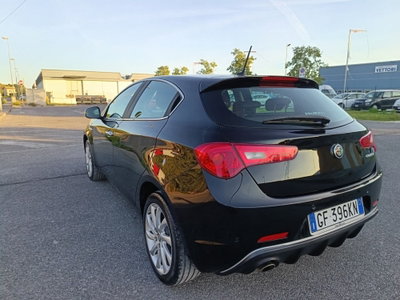 Alfa Romeo Giulietta 1.6 JTDm Ti 120cv (9)