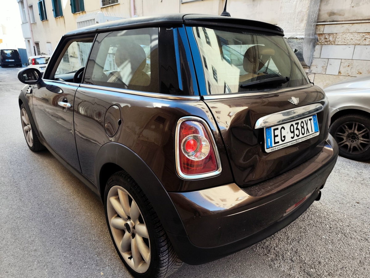 MINI Mini 1.6 16V One D (6)