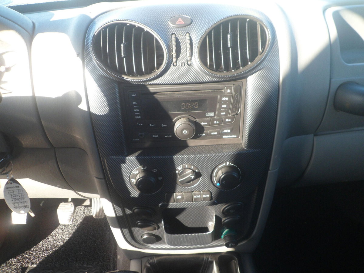 Mahindra Goa Pick-up 2.2 CRDe 16V 4WD SC Trilaterale Pick-Up (14)
