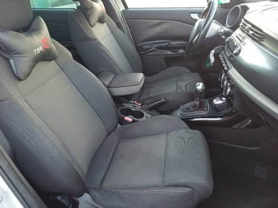 Alfa Romeo Giulietta 2.0 JTDm-2 Distinctive 170cv (11)