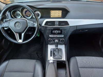 Mercedes-Benz Classe C Station Wagon 220 CDI Avantgarde (9)