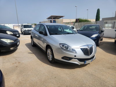 Lancia Delta 1.6 MJT DPF 105 CV Gold (3)