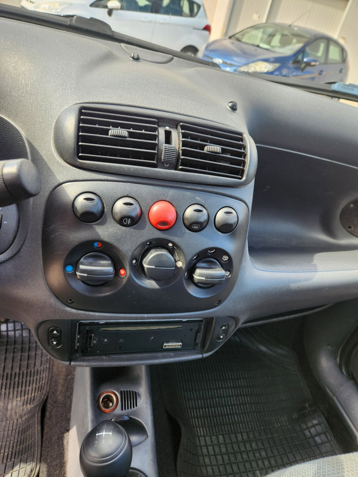 Fiat 600 1.1 (6)