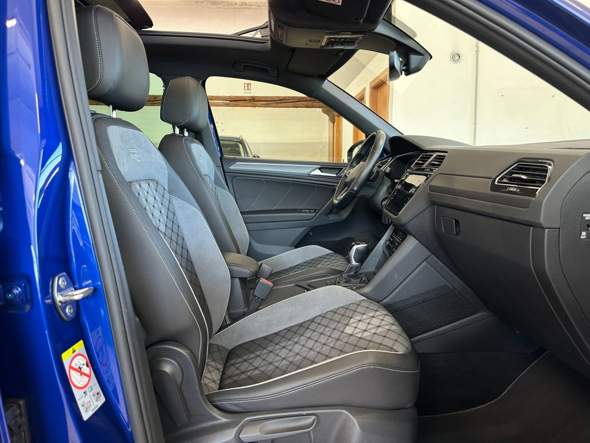 Volkswagen Tiguan 2.0 tdi R-Line 150cv dsg (11)