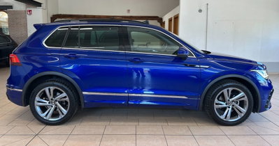 Volkswagen Tiguan 2.0 tdi R-Line 150cv dsg (17)