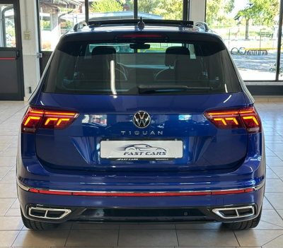 Volkswagen Tiguan 2.0 tdi R-Line 150cv dsg (5)