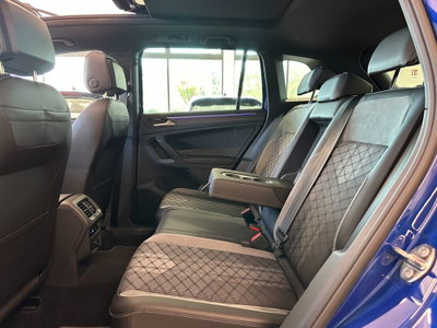 Volkswagen Tiguan 2.0 tdi R-Line 150cv dsg (9)
