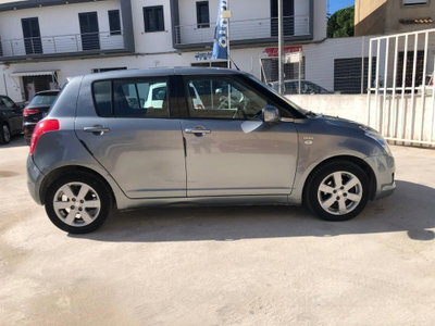 Suzuki Swift 1.3 DDiS 75CV DPF 5p. GL (2)