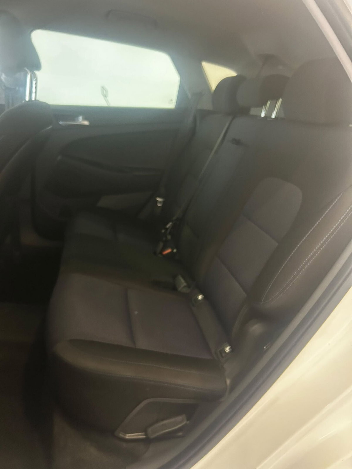 Hyundai Tucson 1.7 CRDi DCT XPossible (16)