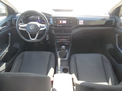 Volkswagen T-Cross 1.0 TSI 110 CV Sport (13)