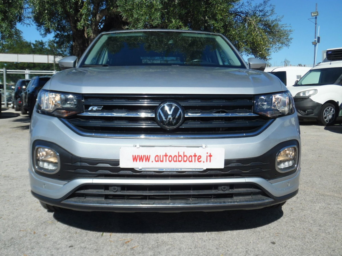 Volkswagen T-Cross 1.0 TSI 110 CV Sport (20)