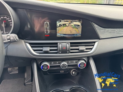 Alfa Romeo Giulia 2.2 Turbodiesel 160 CV AT8 Business (14)