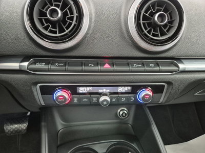 Audi A3 Sportback 30 g-tron S tronic Sport (17)