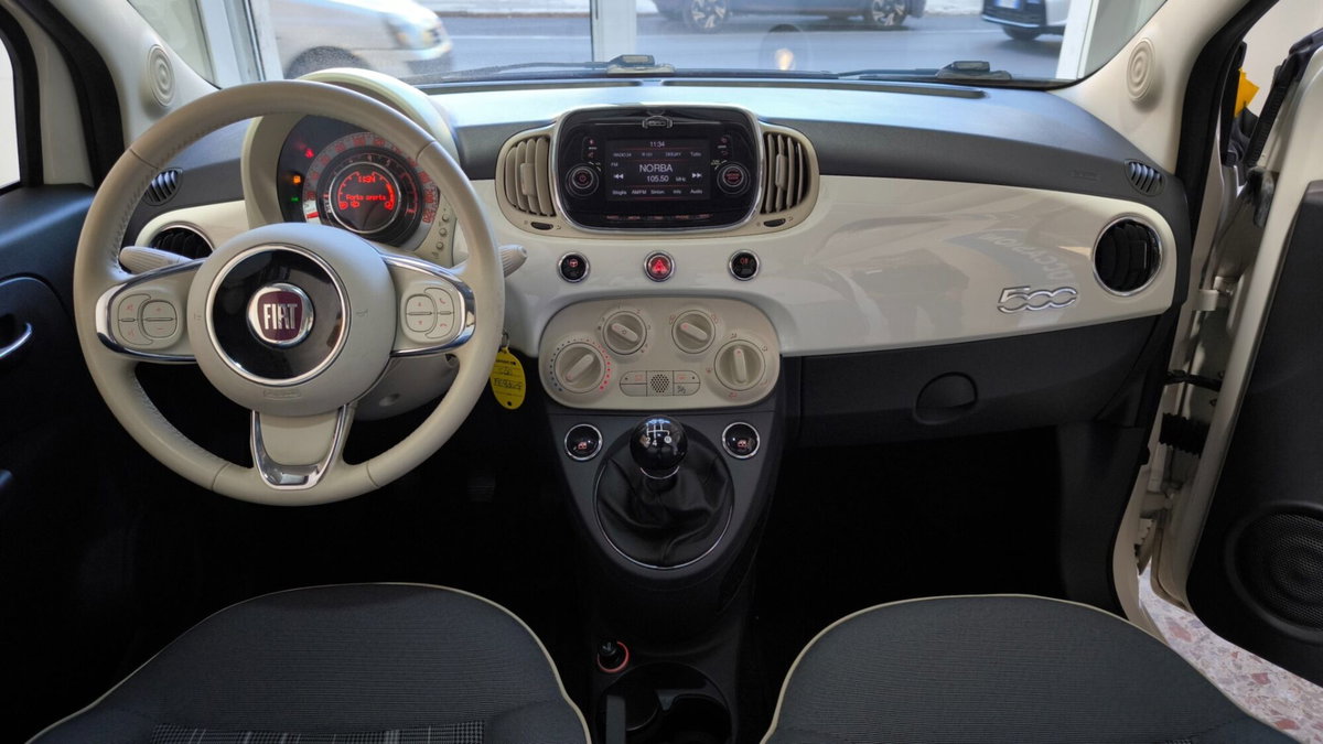 Fiat 500 1.2 Lounge (11)