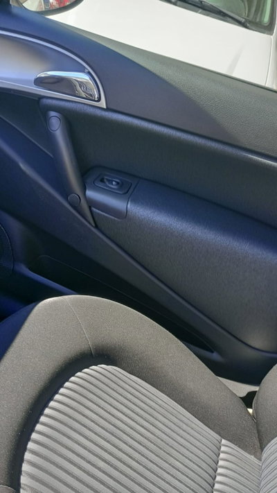 Lancia Ypsilon 1.2 New Oro (11)
