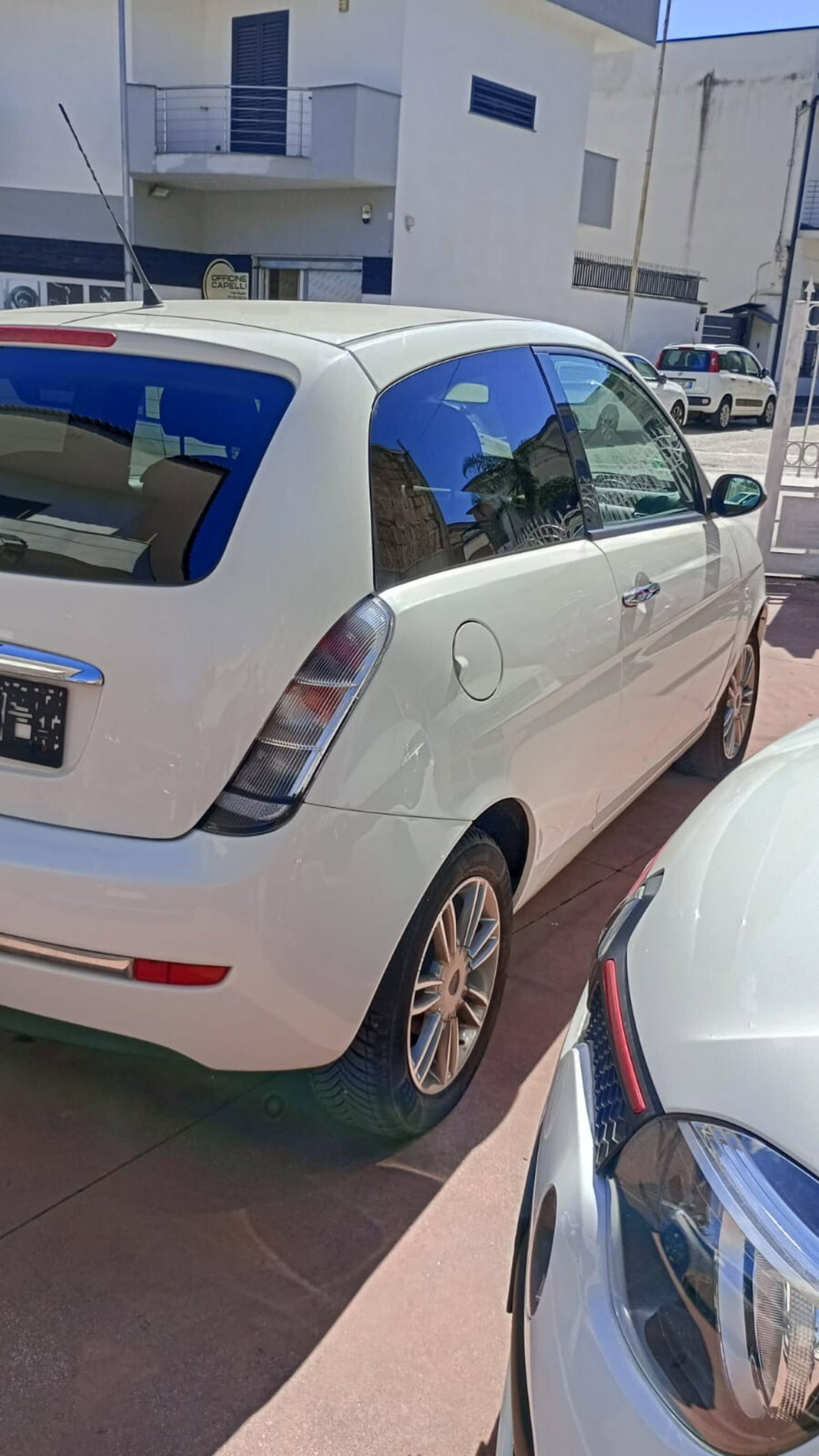 Lancia Ypsilon 1.2 New Oro (5)