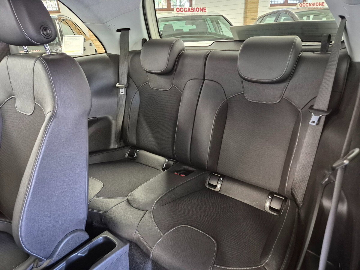 Opel Adam 1.2 70 CV Jam (6)