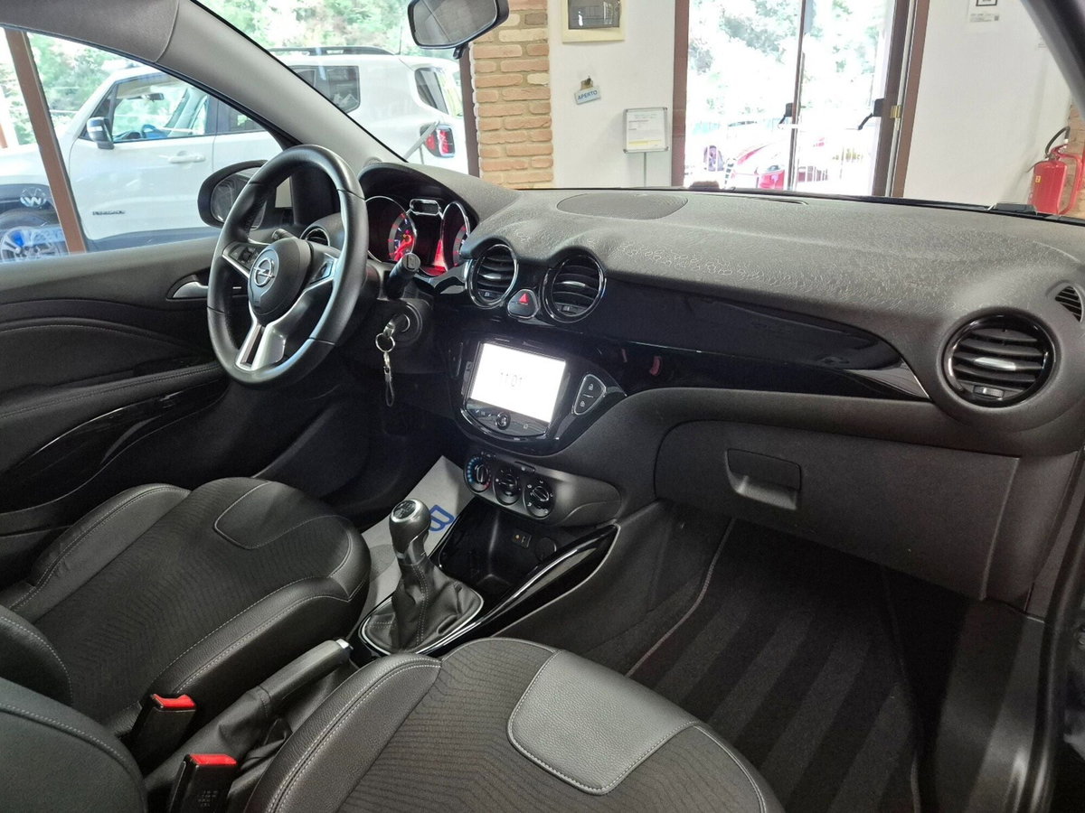 Opel Adam 1.2 70 CV Jam (7)