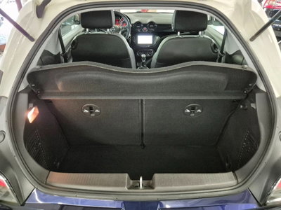 Opel Adam 1.2 70 CV Jam (9)