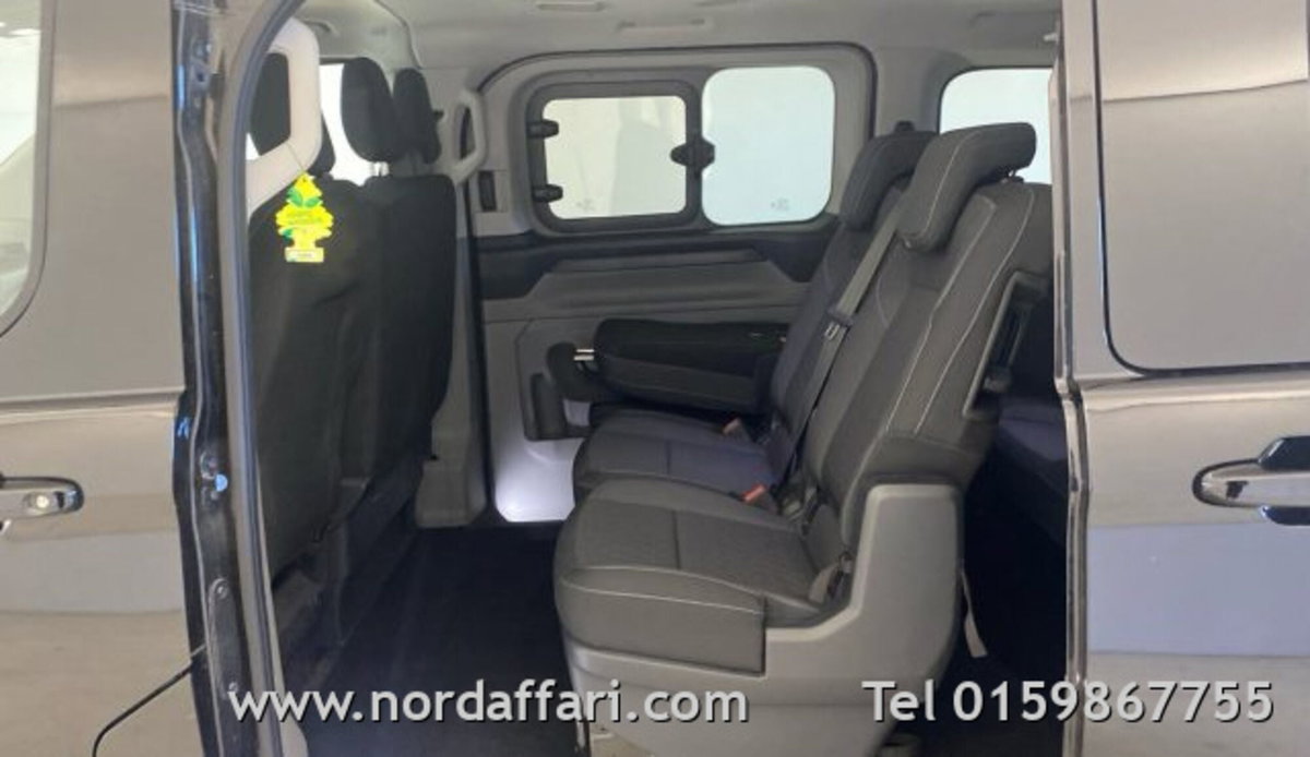 Ford Tourneo Custom 320 2.0 EcoBlue 170CV aut. PL Titanium (5)