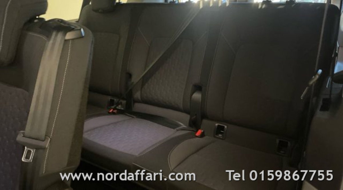 Ford Tourneo Custom 320 2.0 EcoBlue 170CV aut. PL Titanium (6)