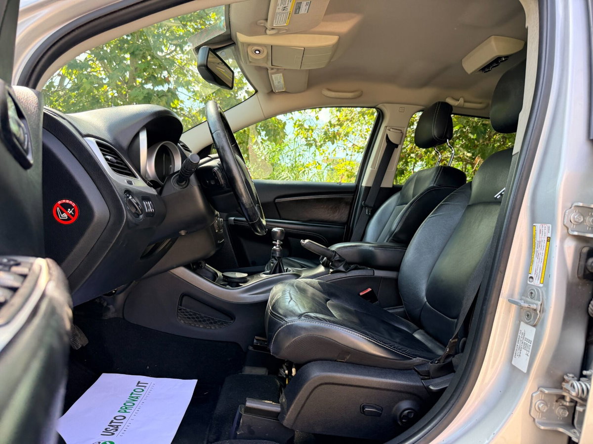 Fiat Freemont 2.0 Multijet 140 CV Urban (13)
