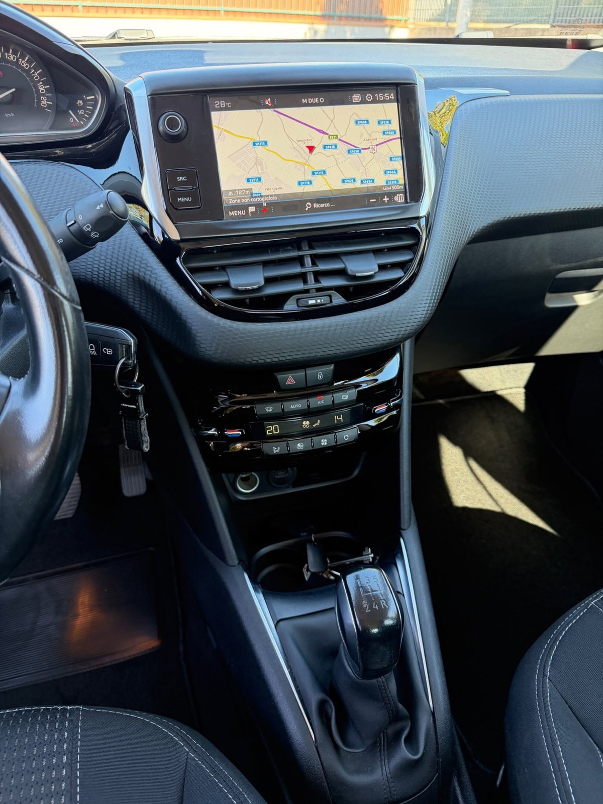 Peugeot 208 82 5 porte Allure (10)