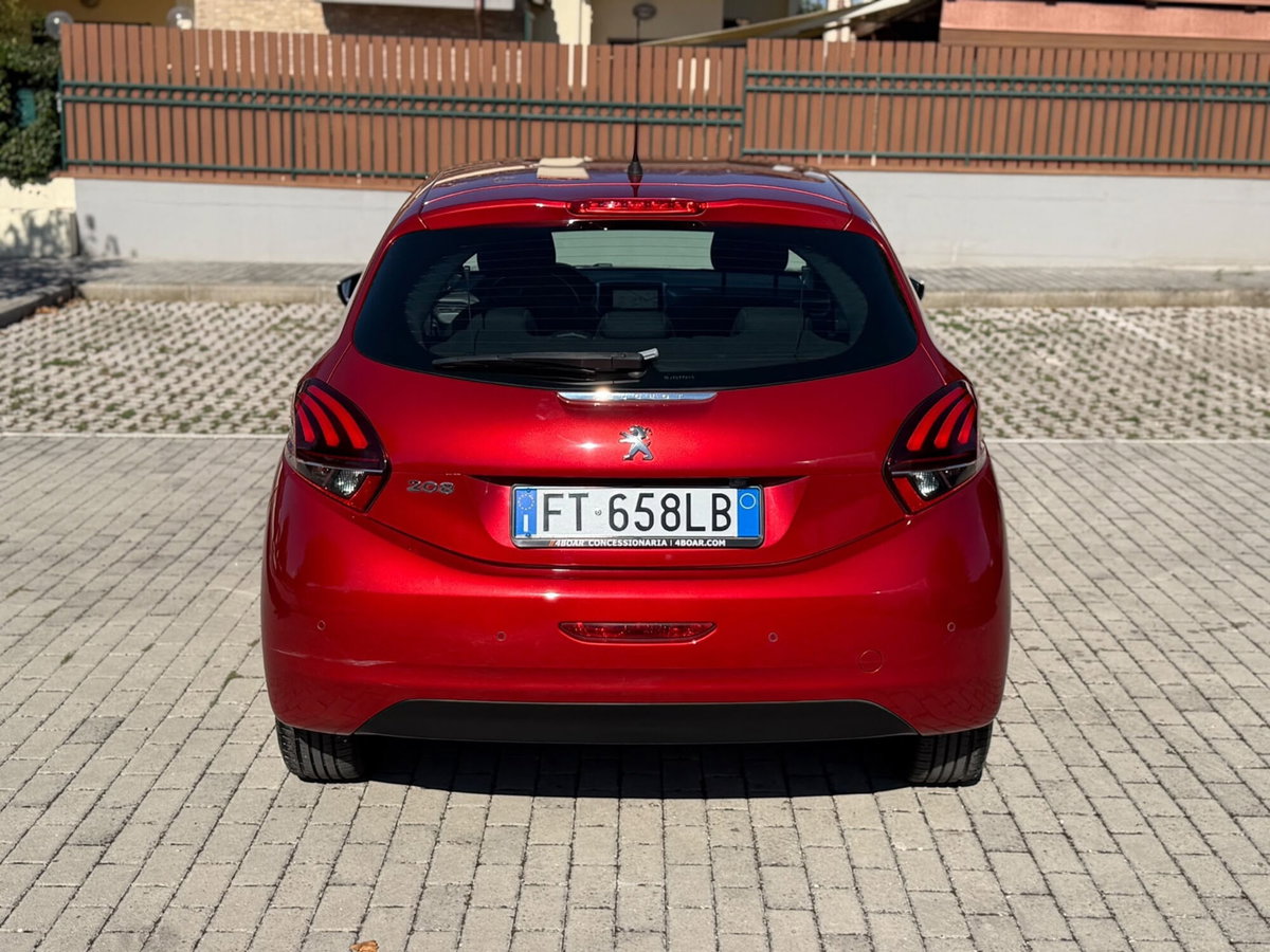 Peugeot 208 82 5 porte Allure (6)