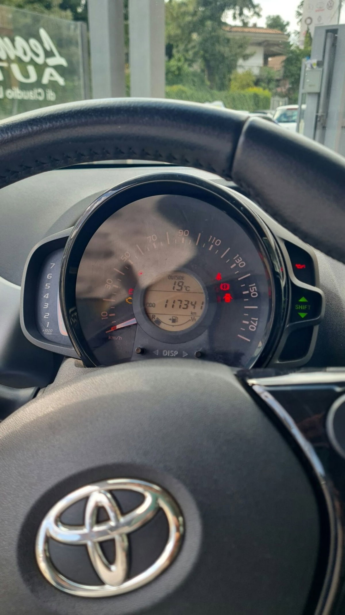 Toyota Aygo 1.0 VVT-i 69 CV 5 porte x-clusiv (5)