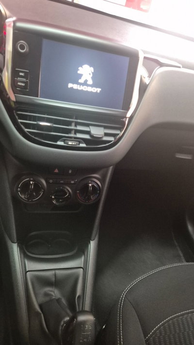 Peugeot 208 82 5p. GPL Allure (14)