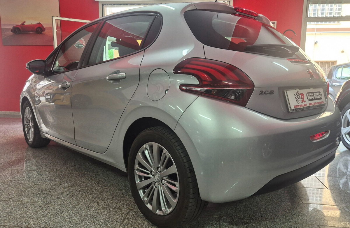 Peugeot 208 82 5p. GPL Allure (4)