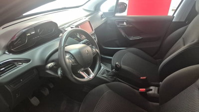 Peugeot 208 82 5p. GPL Allure (8)