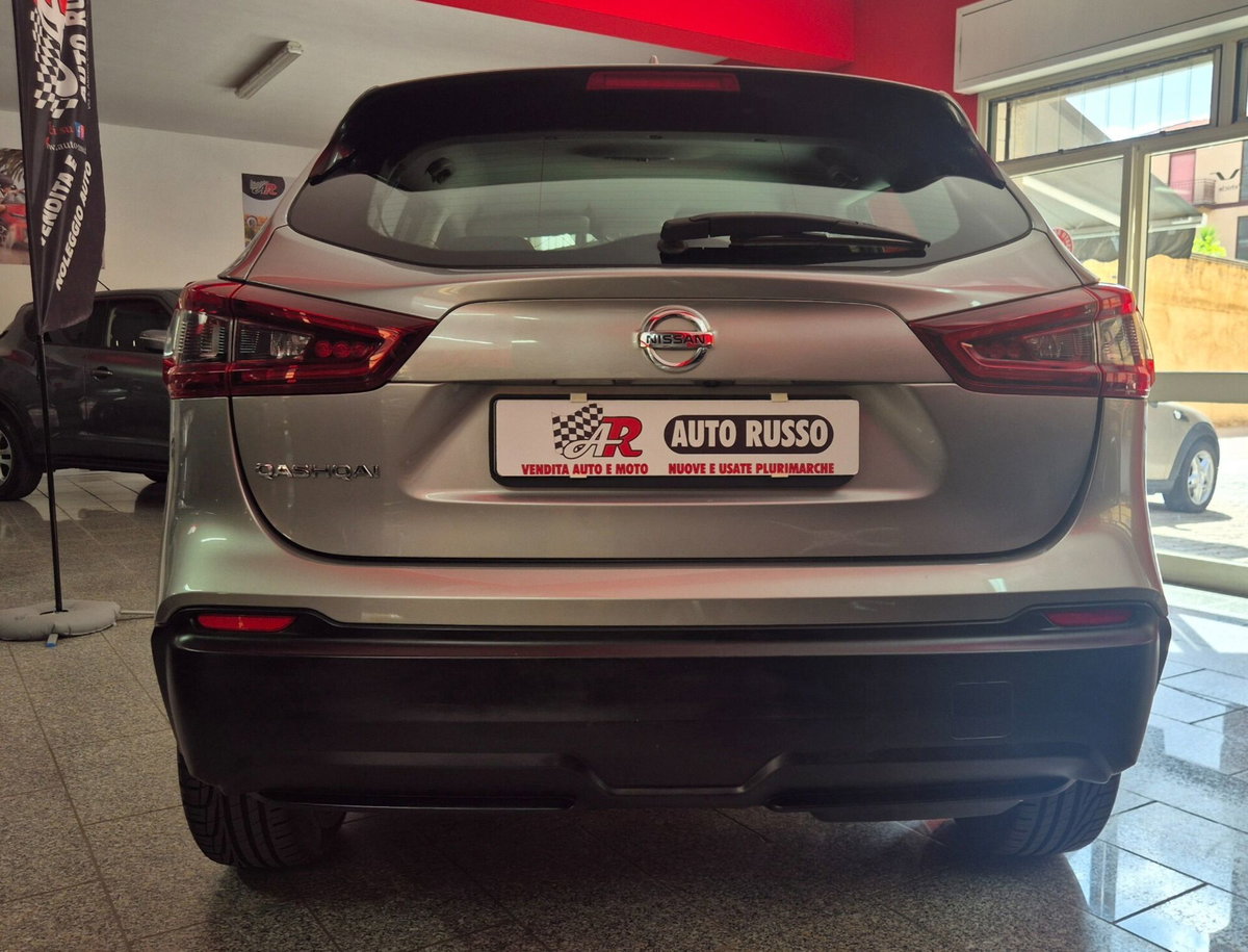 Nissan Qashqai 1.5 dCi 115 CV DCT Business (8)